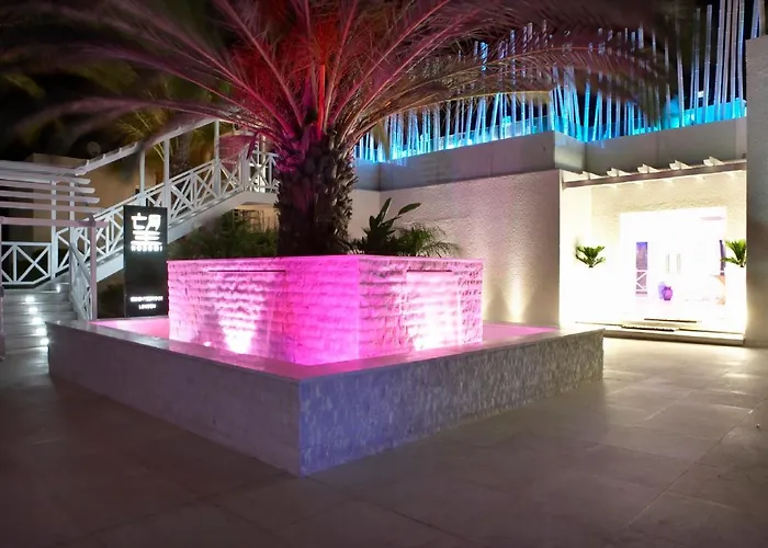 So Nice Beach Resort