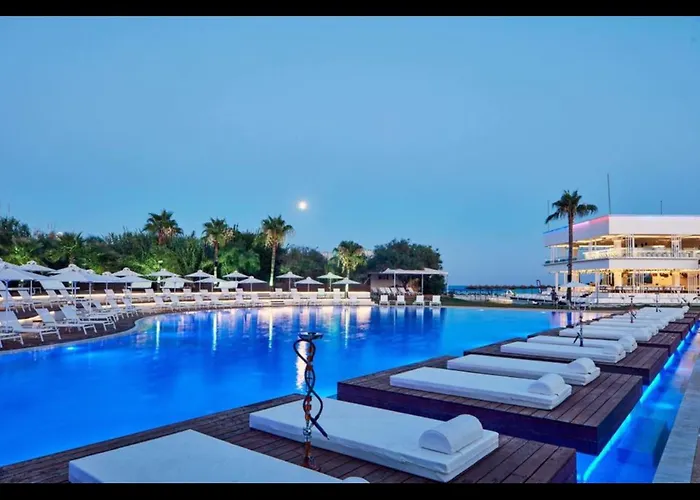 So Nice Beach Resort